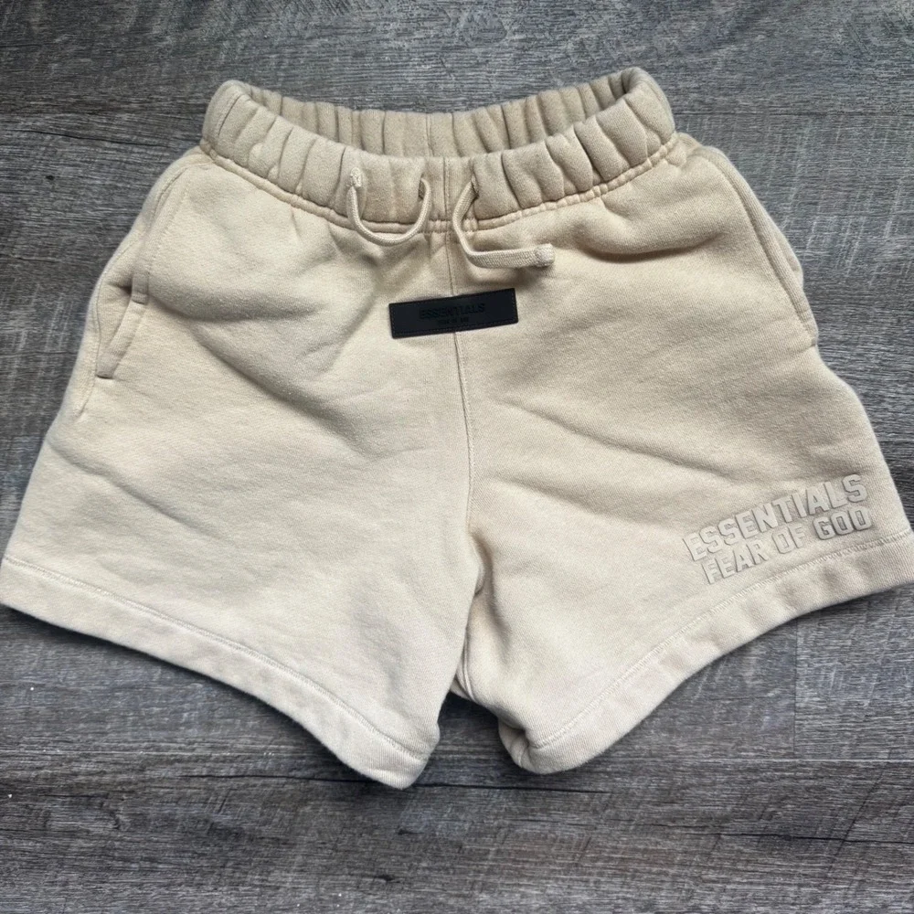 Fear of God Essentials Kids Sweat Shorts Small Tan Beige Relaxed Fleece Logo